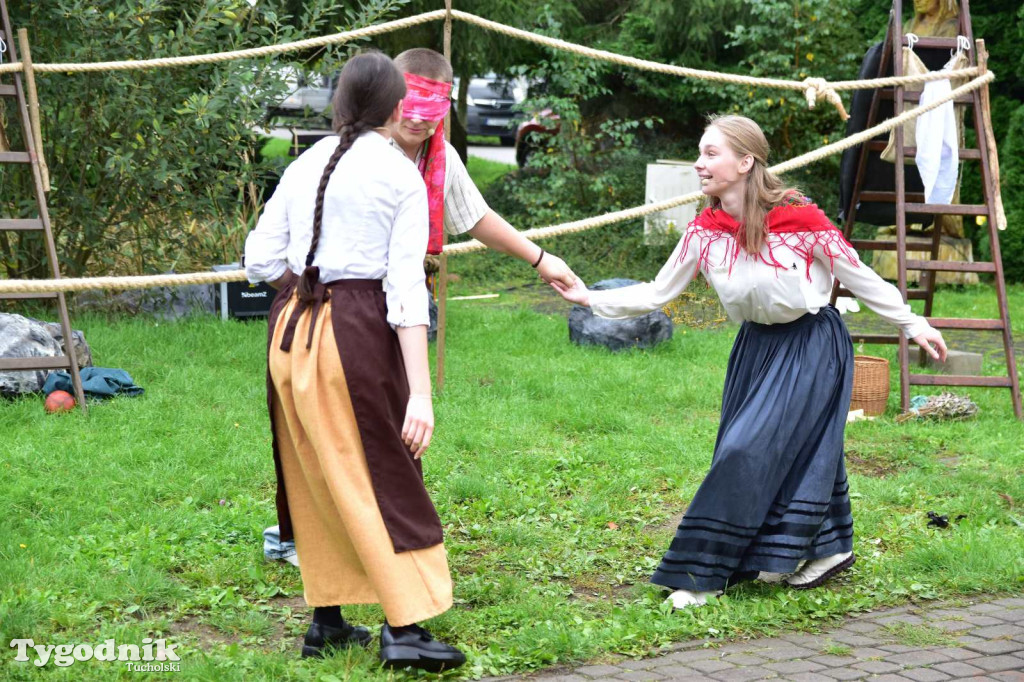 Szepty z Borów - teatr pradawnej opowieści