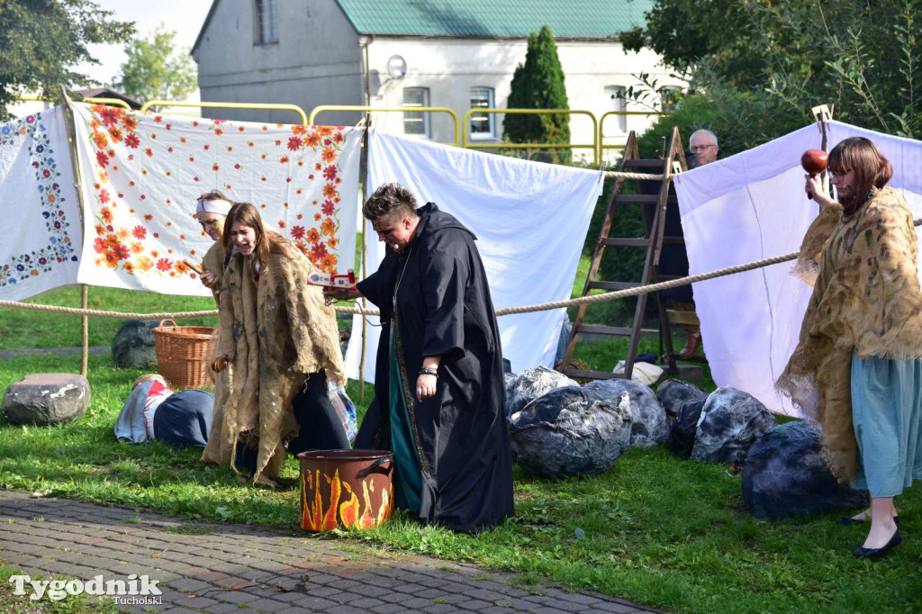 Szepty z Borów - teatr pradawnej opowieści