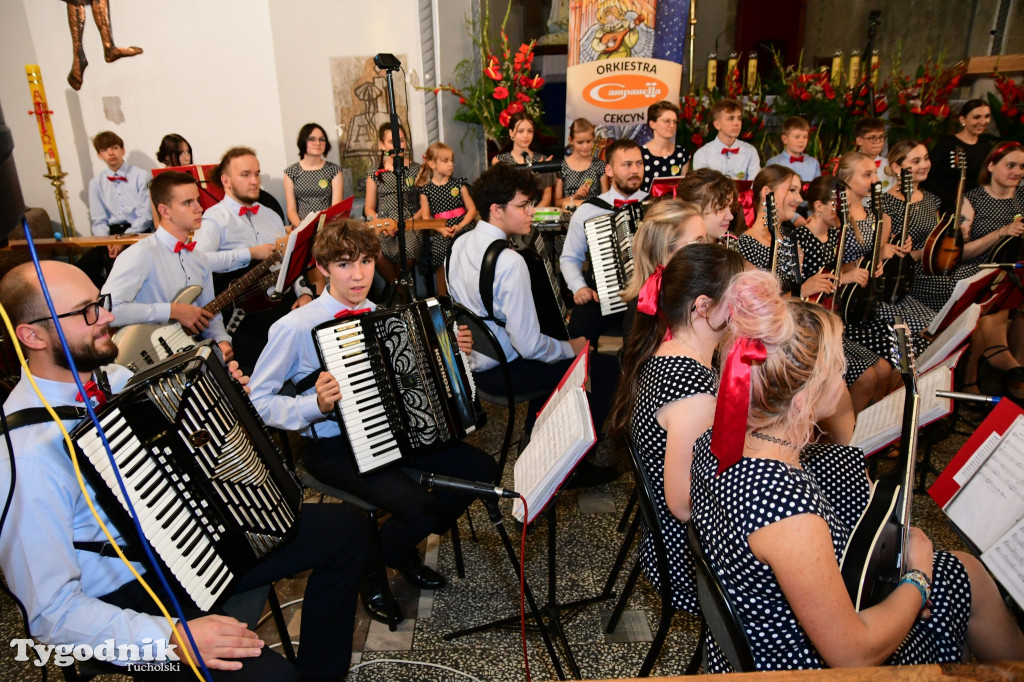 Campanella na 40-lecie pracy Anny i Adama Filipskich