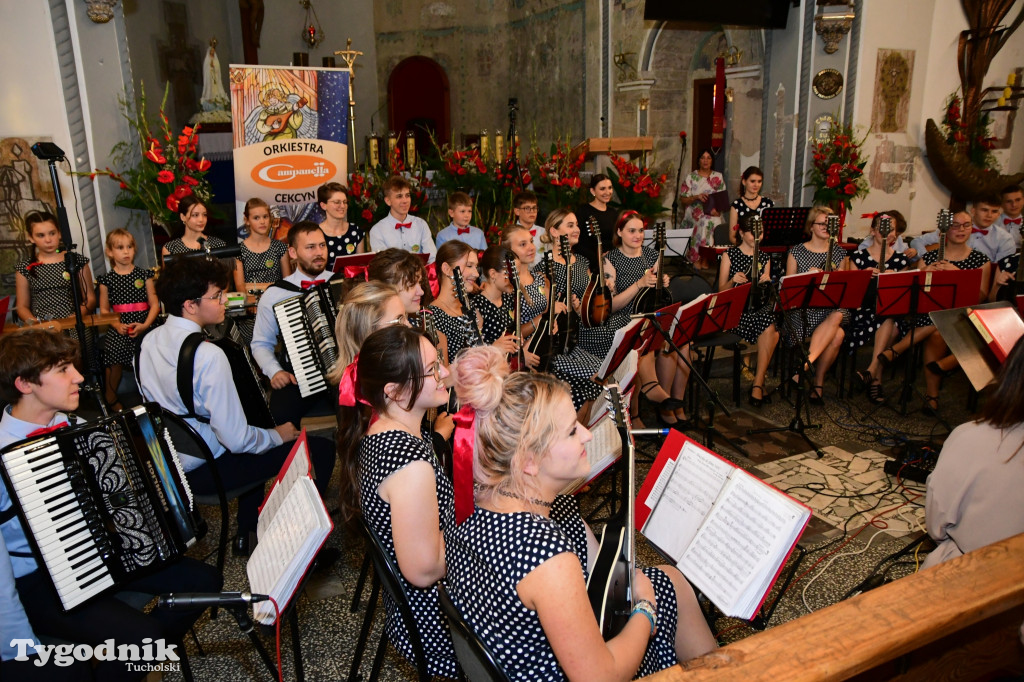 Campanella na 40-lecie pracy Anny i Adama Filipskich