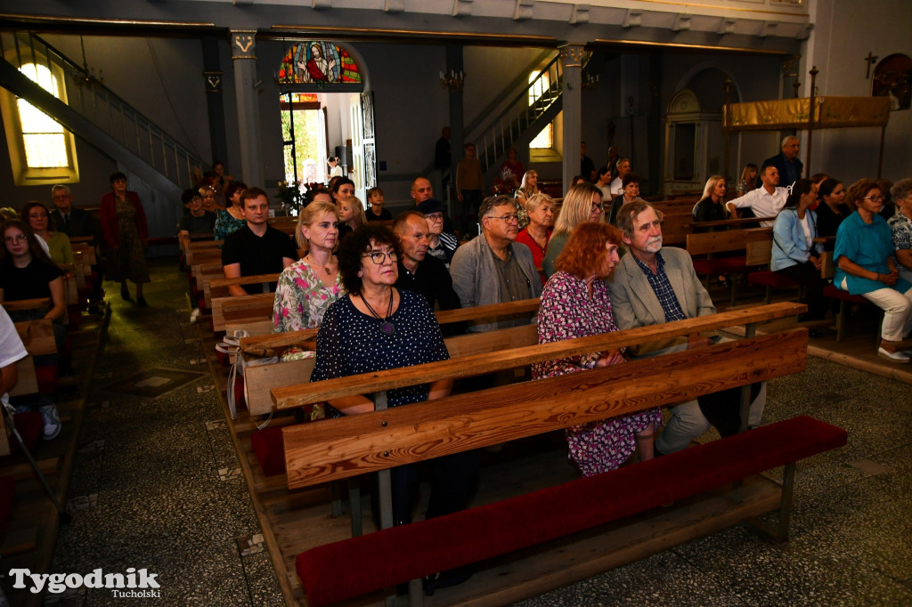 Campanella na 40-lecie pracy Anny i Adama Filipskich