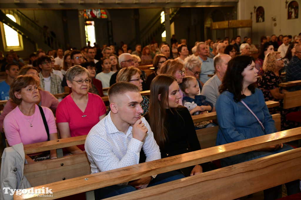 Campanella na 40-lecie pracy Anny i Adama Filipskich