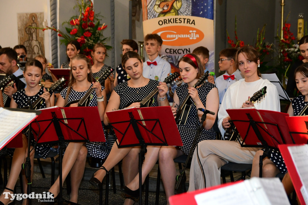 Campanella na 40-lecie pracy Anny i Adama Filipskich