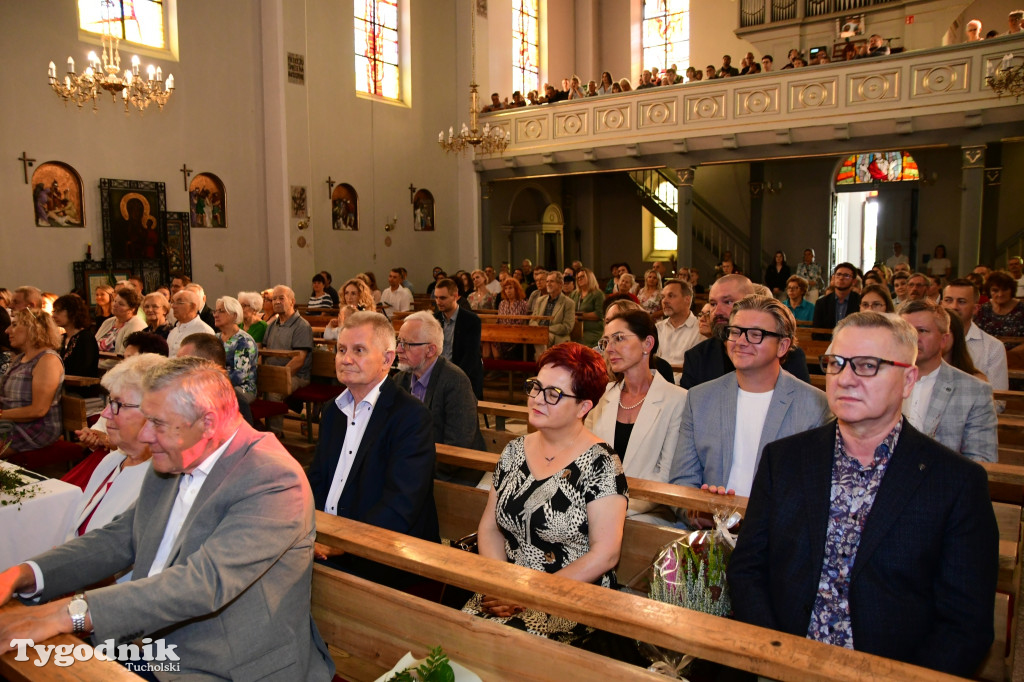 Campanella na 40-lecie pracy Anny i Adama Filipskich