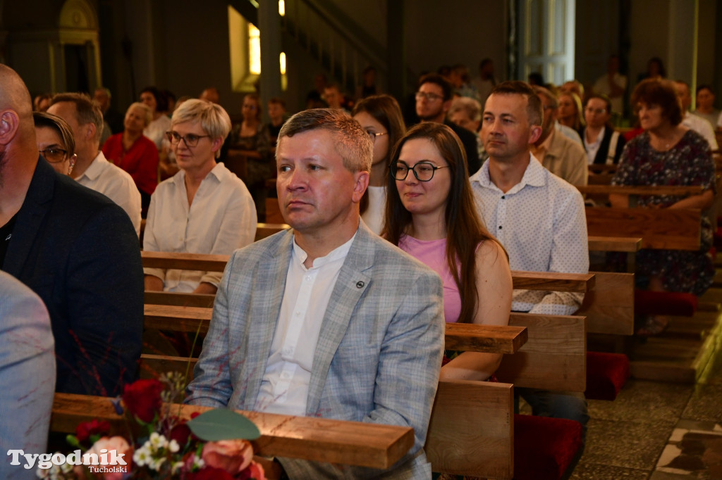 Campanella na 40-lecie pracy Anny i Adama Filipskich