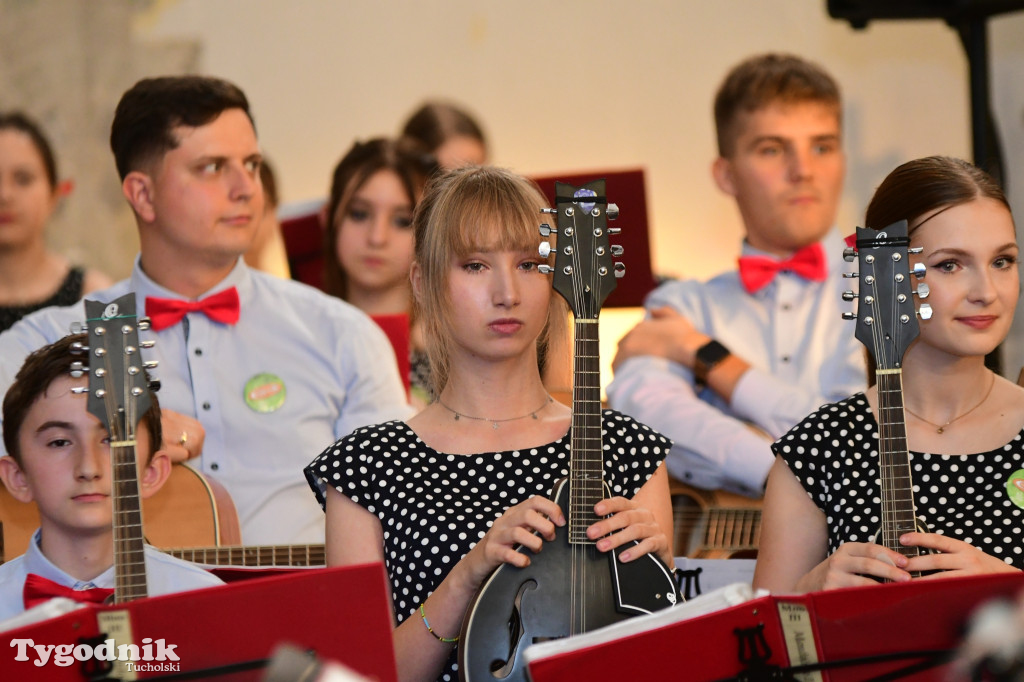 Campanella na 40-lecie pracy Anny i Adama Filipskich