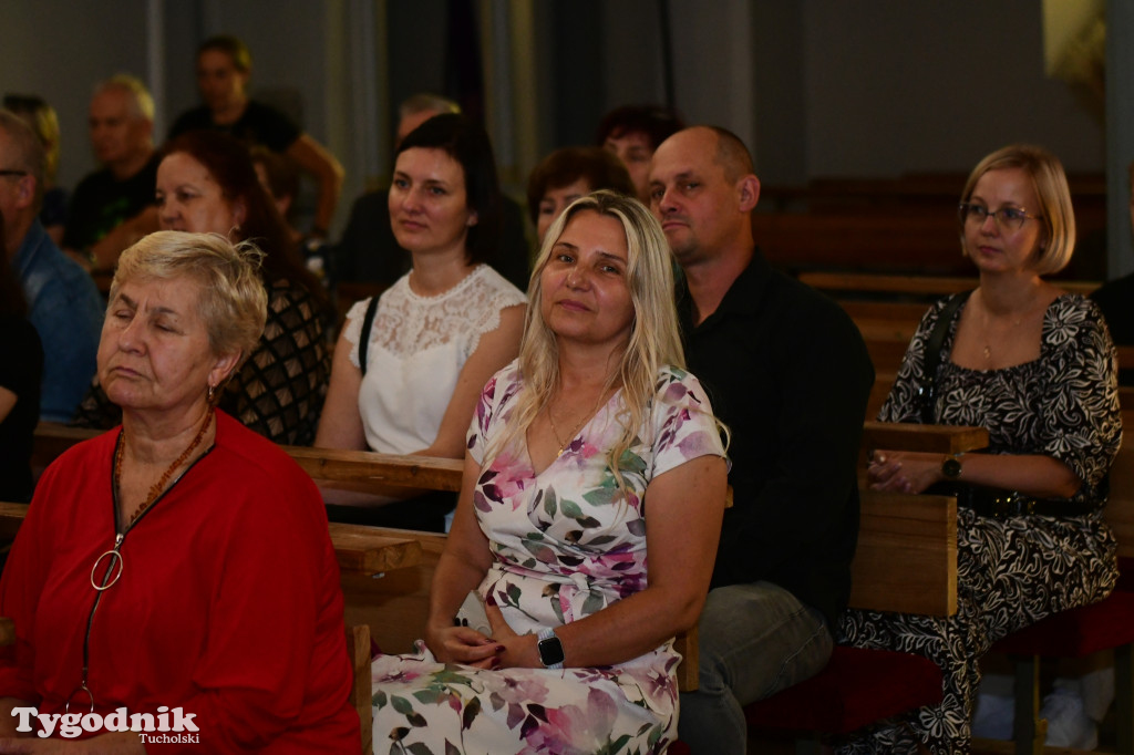 Campanella na 40-lecie pracy Anny i Adama Filipskich