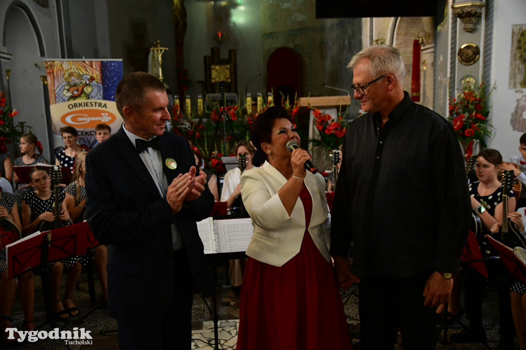Campanella na 40-lecie pracy Anny i Adama Filipskich
