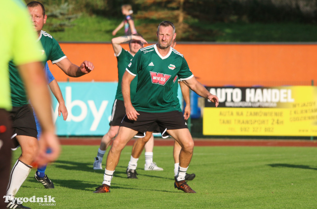 Mecz na 80-lecie Tucholanki: Oldboje Tucholanka Tuchola - Kadra Oldbojów KPZPN 2:5 (1:2)