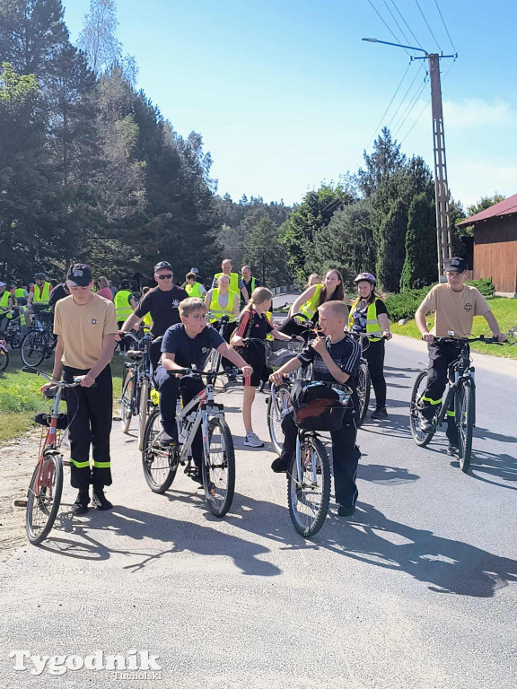 XII Przejażdżka Rowerowa z SP w Legbądzie i UKS Borowi