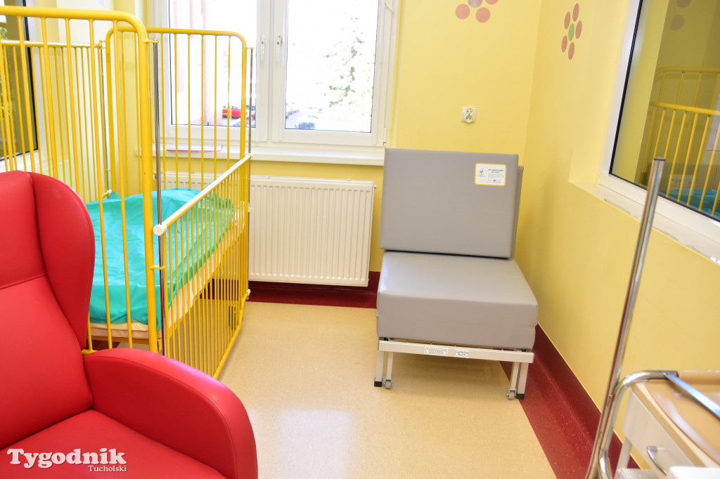 Przekazanie łóżek na oddział pediatryczny