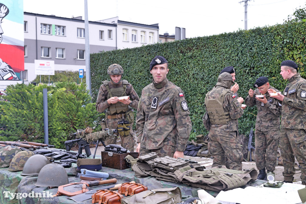 Lubiewo i patriotyczny mural. Uroczyste odsłonięcie