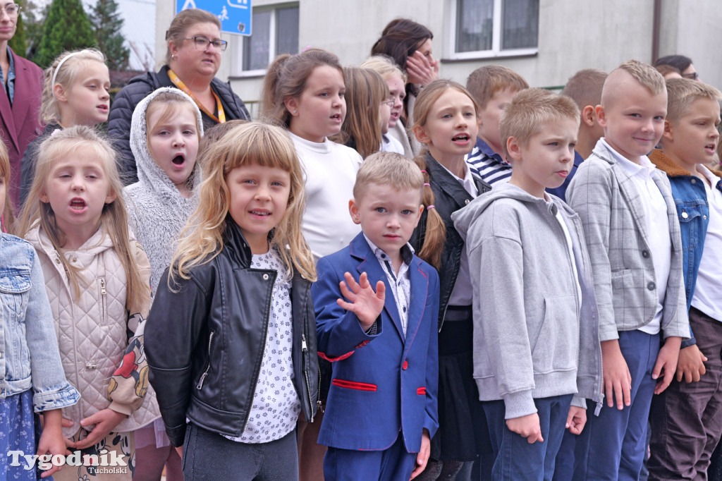 Lubiewo i patriotyczny mural. Uroczyste odsłonięcie