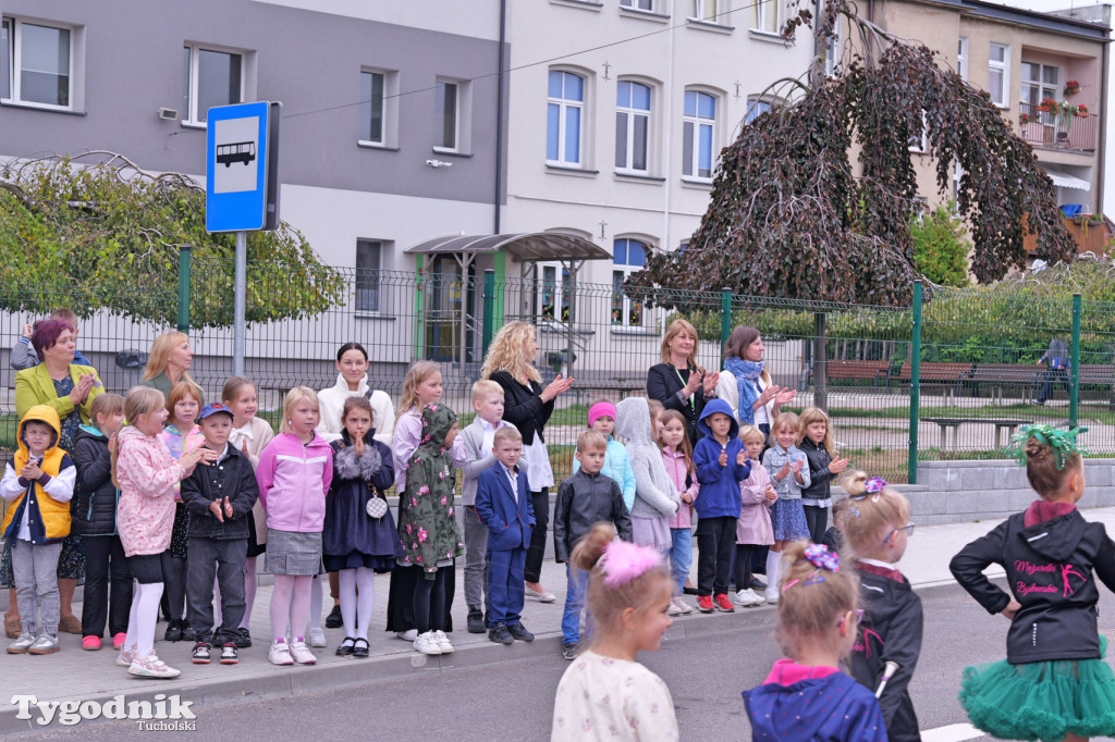 Lubiewo i patriotyczny mural. Uroczyste odsłonięcie