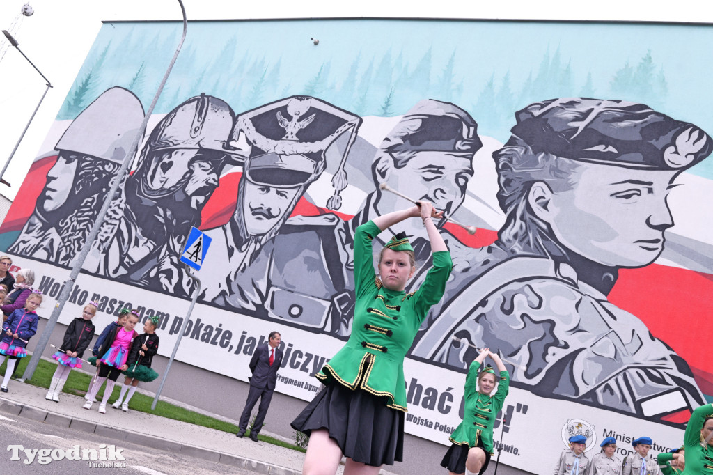 Lubiewo i patriotyczny mural. Uroczyste odsłonięcie