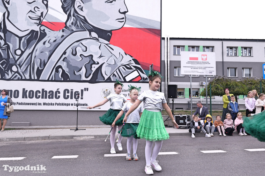 Lubiewo i patriotyczny mural. Uroczyste odsłonięcie