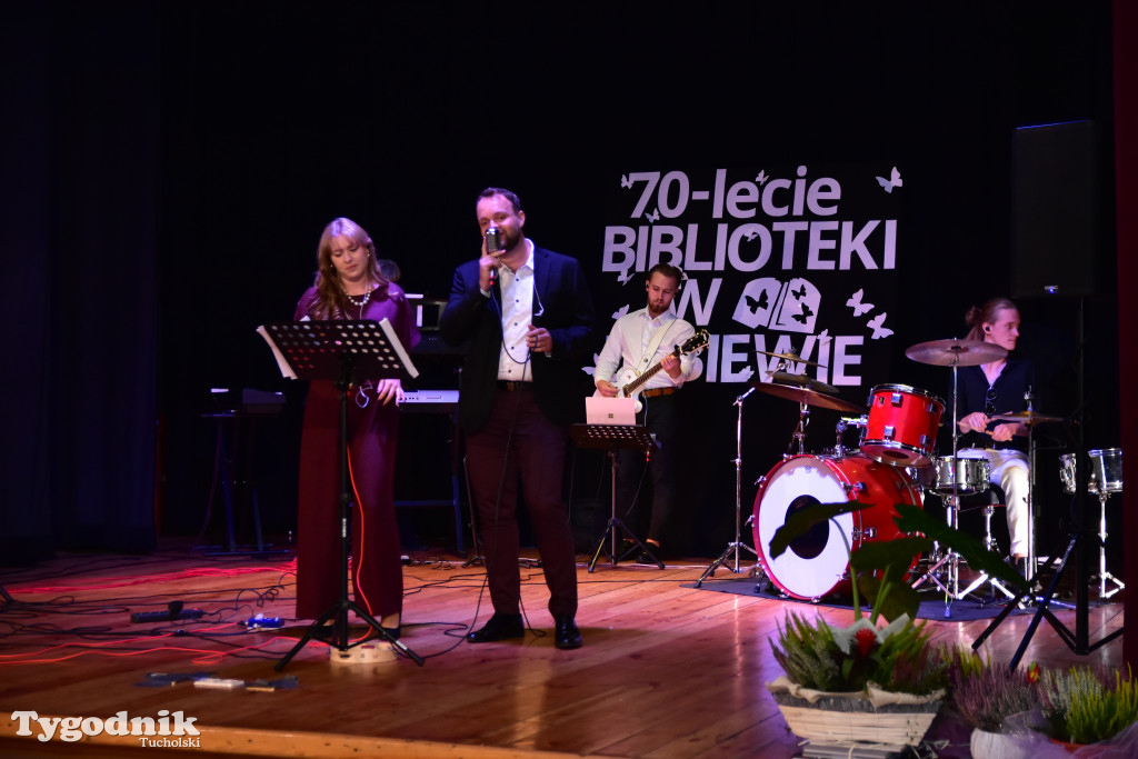 Uroczystość 70-lecia Gminnej Biblioteki Publicznej w Lubiewie