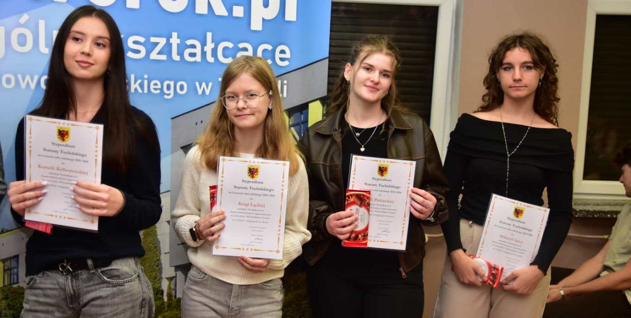 Wręczenie stypendiów starosty