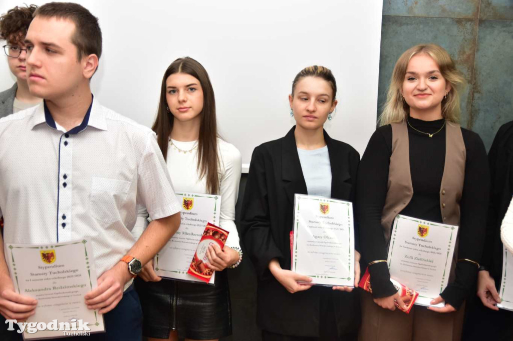 Wręczenie stypendiów starosty