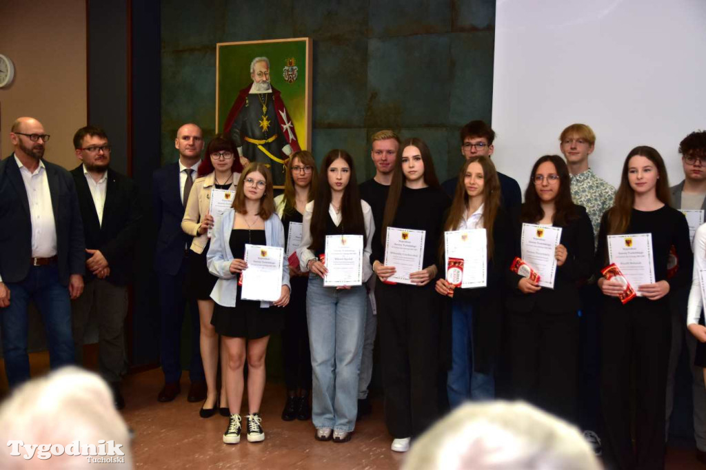 Wręczenie stypendiów starosty