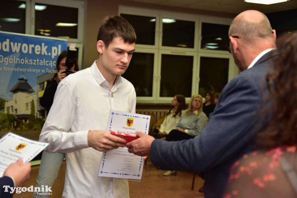 Wręczenie stypendiów starosty