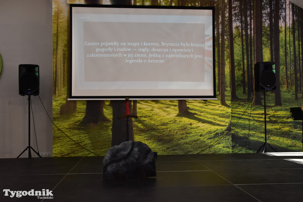 Tuchola: Europejski Dzień Języków Obcych w Technikum Leśnym im. Adama Loreta. Młóodzież zorganizowała prawdziwy \