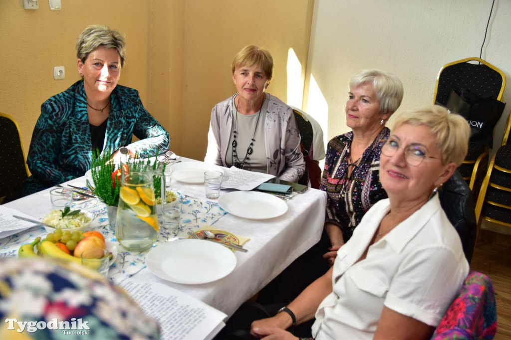 Zabawa taneczna Klubu Senior+ w Wielkim Mędromierzu