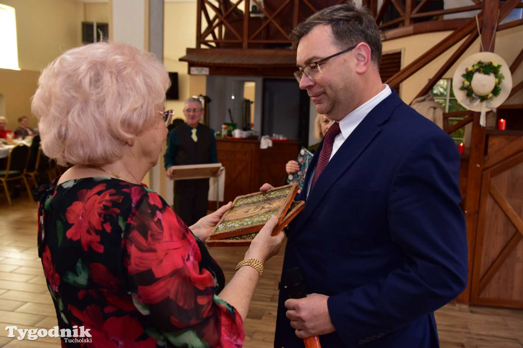 Zabawa taneczna Klubu Senior+ w Wielkim Mędromierzu