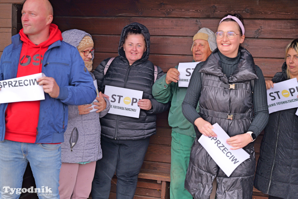 Słupy. Mieszkańcy protestują - farma fotowoltaiczna