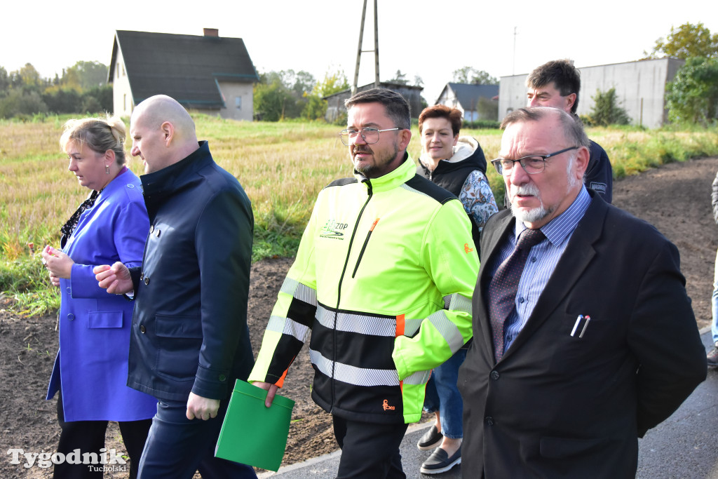 Wełpin: Uroczyście odebrano inwestycję drogową powiatu