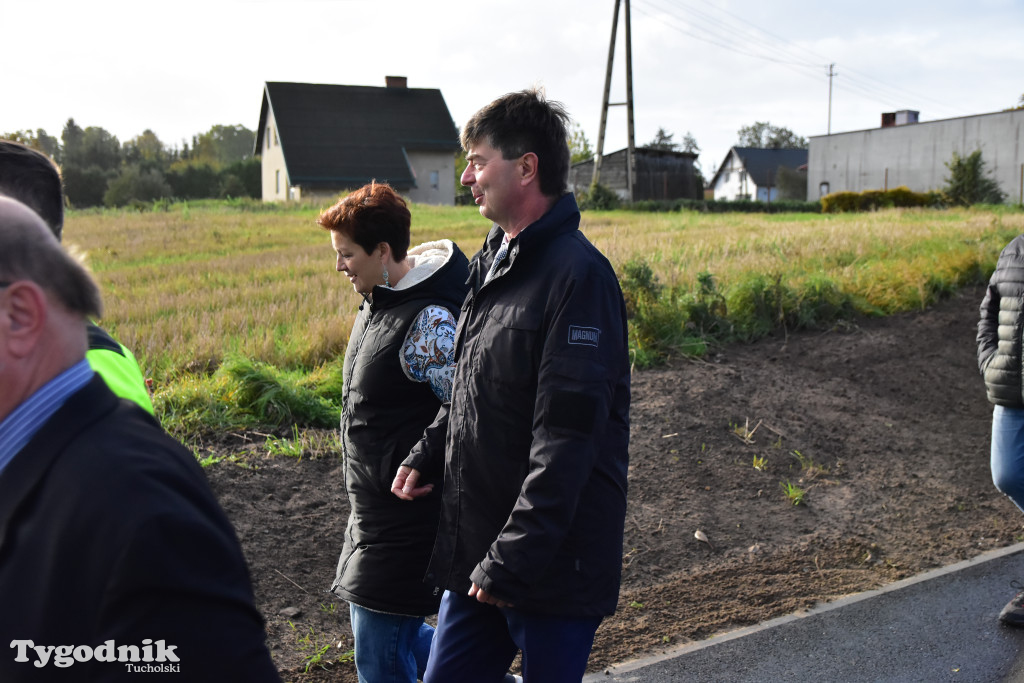 Wełpin: Uroczyście odebrano inwestycję drogową powiatu