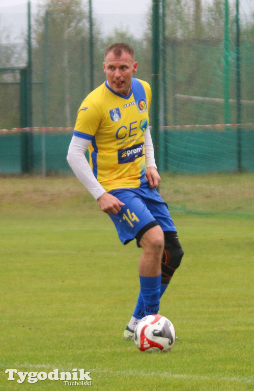 Klasa okręgowa: Rawys CEO Raciąż - Polonia Bydgoszcz 8:0 (4:0).