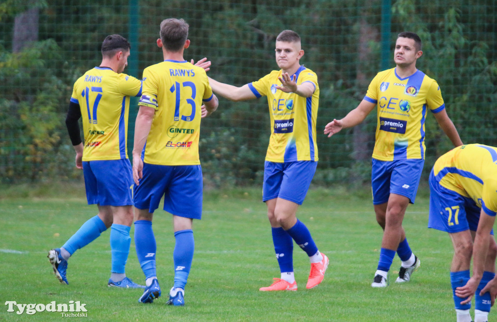 Klasa okręgowa: Rawys CEO Raciąż - Polonia Bydgoszcz 8:0 (4:0).