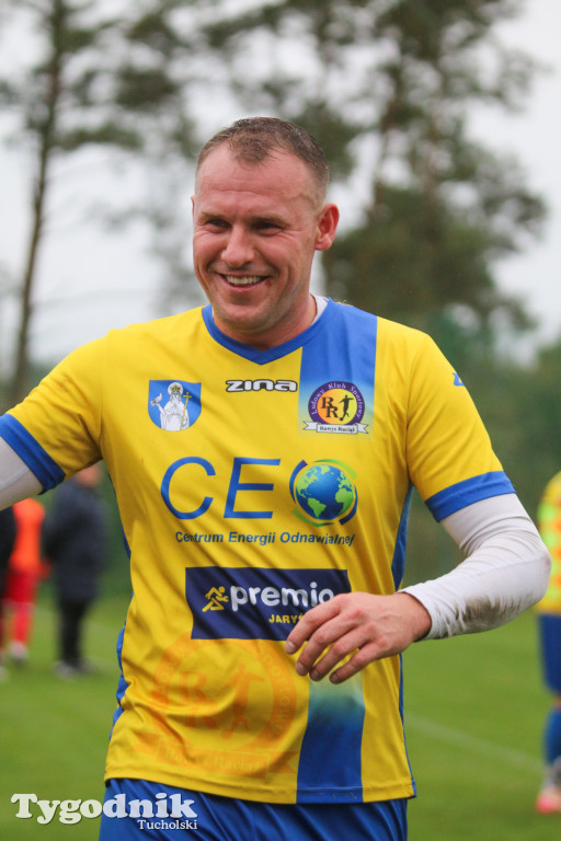 Klasa okręgowa: Rawys CEO Raciąż - Polonia Bydgoszcz 8:0 (4:0).
