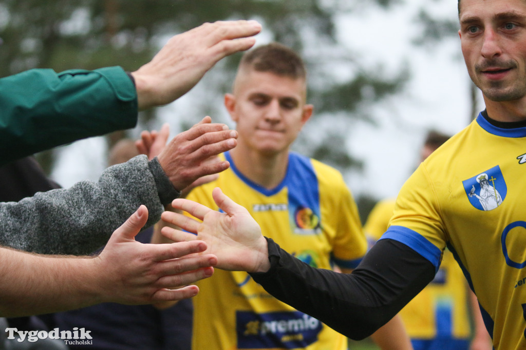 Klasa okręgowa: Rawys CEO Raciąż - Polonia Bydgoszcz 8:0 (4:0).