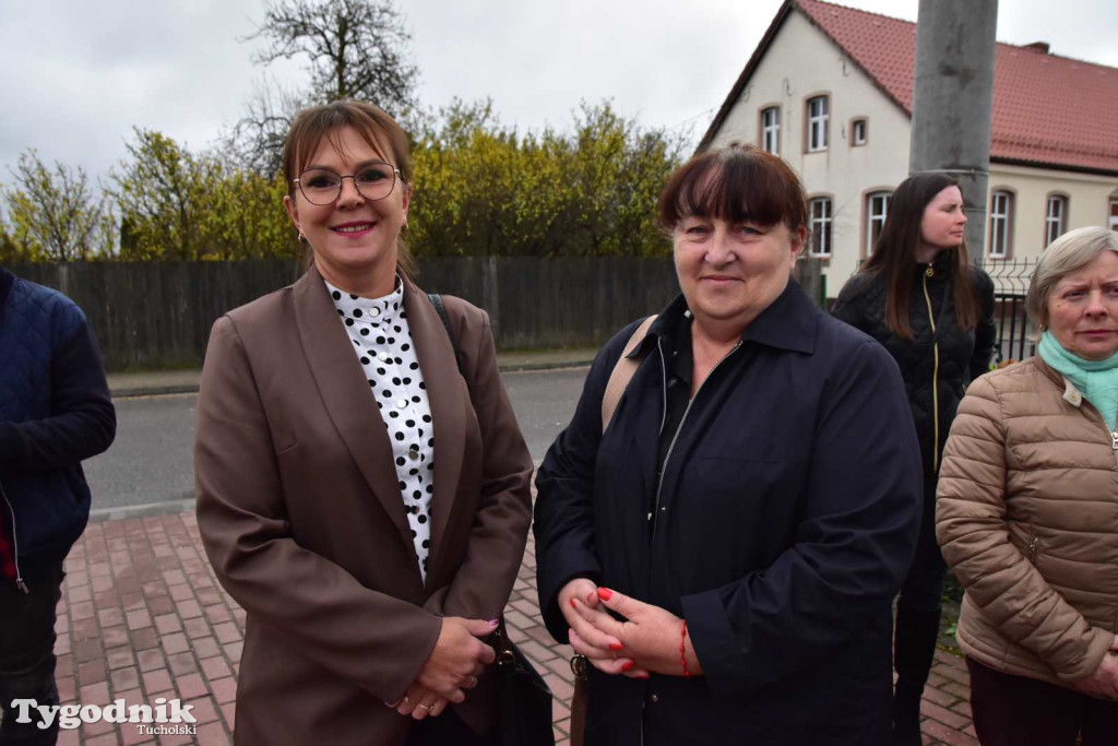 Lińsk: Uroczyście odebrano inwestycję przy Szkole Podstawowej