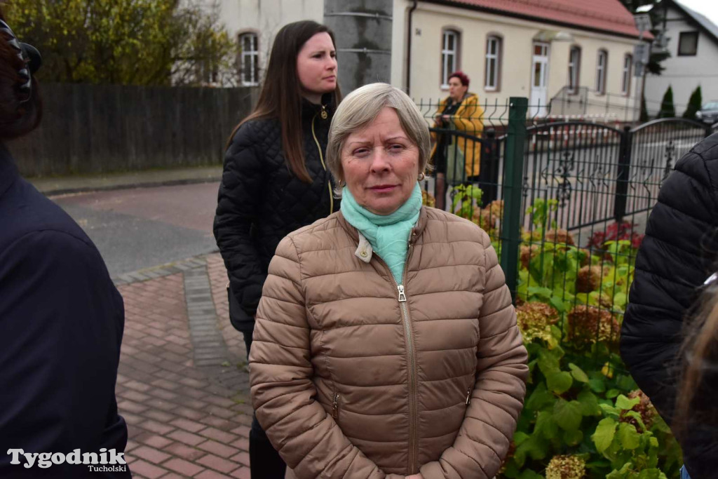 Lińsk: Uroczyście odebrano inwestycję przy Szkole Podstawowej