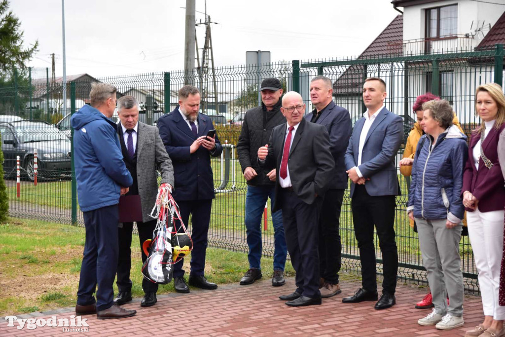 Lińsk: Uroczyście odebrano inwestycję przy Szkole Podstawowej