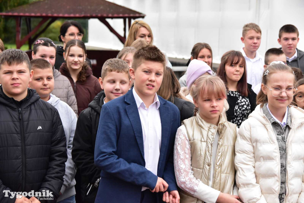 Lińsk: Uroczyście odebrano inwestycję przy Szkole Podstawowej