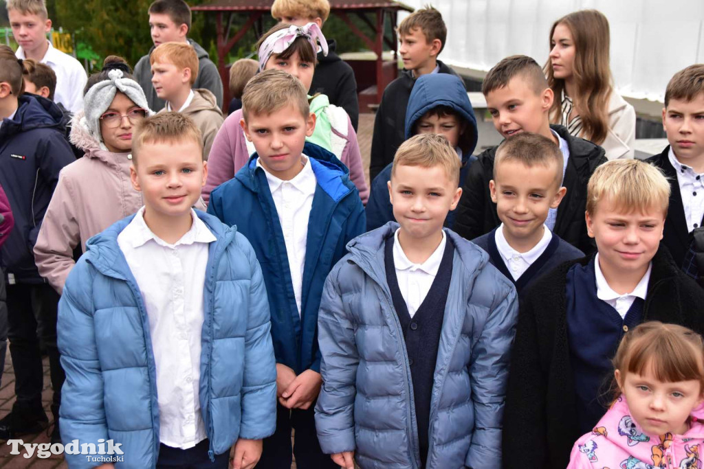Lińsk: Uroczyście odebrano inwestycję przy Szkole Podstawowej