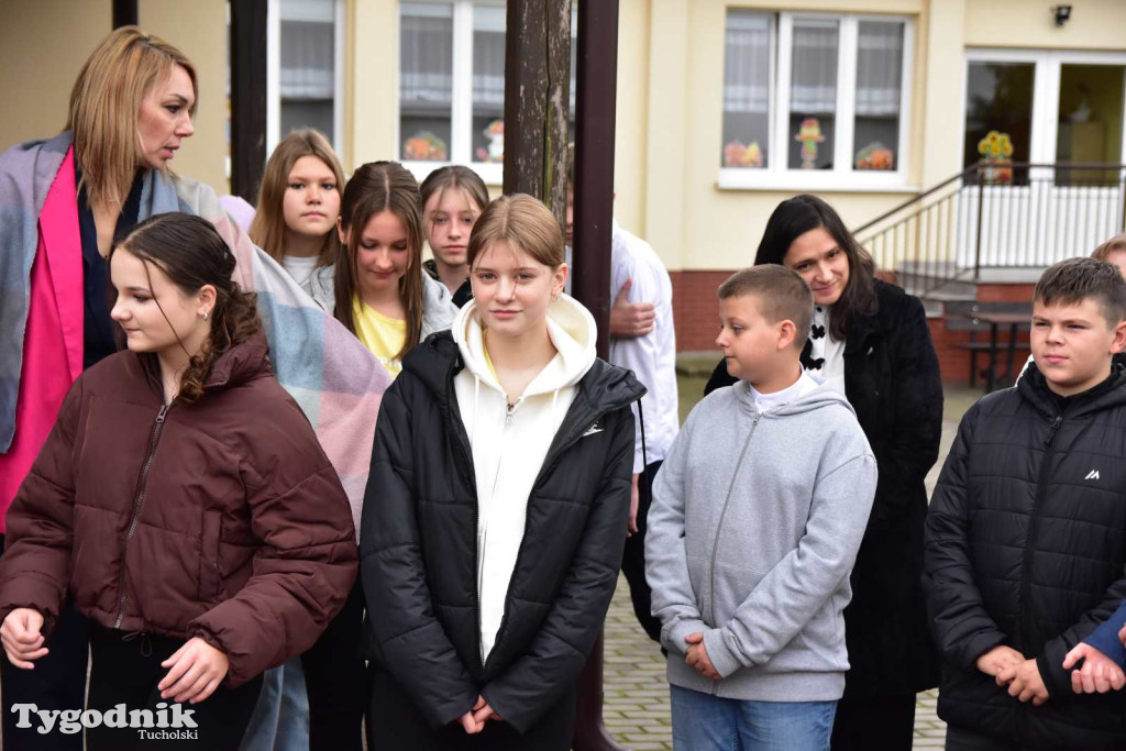 Lińsk: Uroczyście odebrano inwestycję przy Szkole Podstawowej