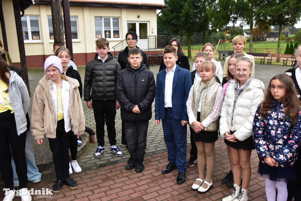 Lińsk: Uroczyście odebrano inwestycję przy Szkole Podstawowej