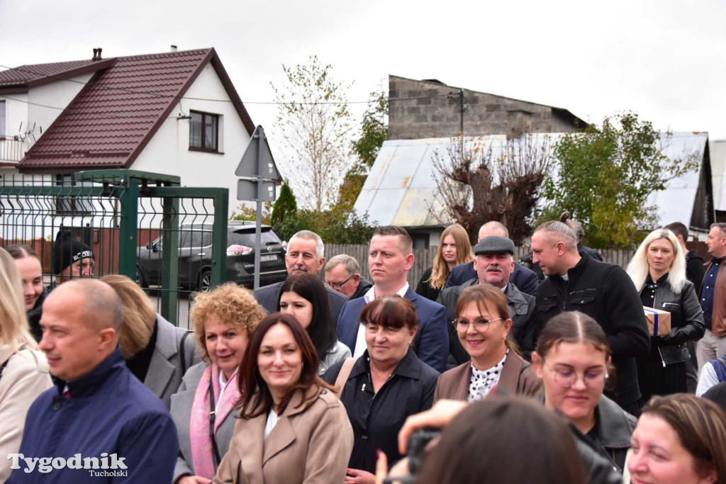 Lińsk: Uroczyście odebrano inwestycję przy Szkole Podstawowej