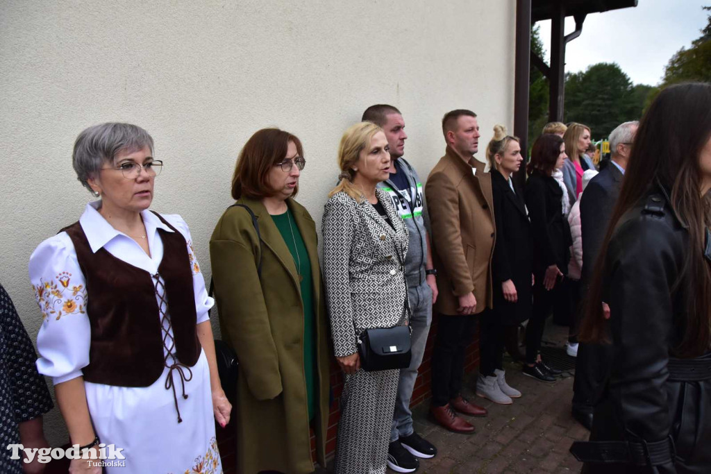Lińsk: Uroczyście odebrano inwestycję przy Szkole Podstawowej