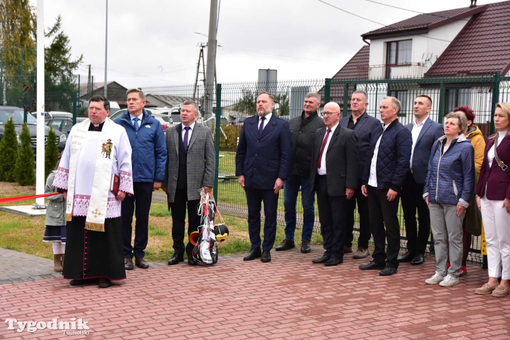 Lińsk: Uroczyście odebrano inwestycję przy Szkole Podstawowej