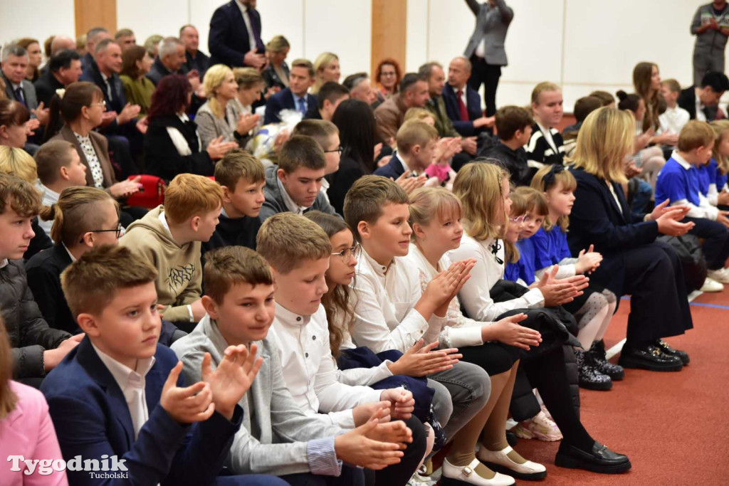 Lińsk: Uroczyście odebrano inwestycję przy Szkole Podstawowej