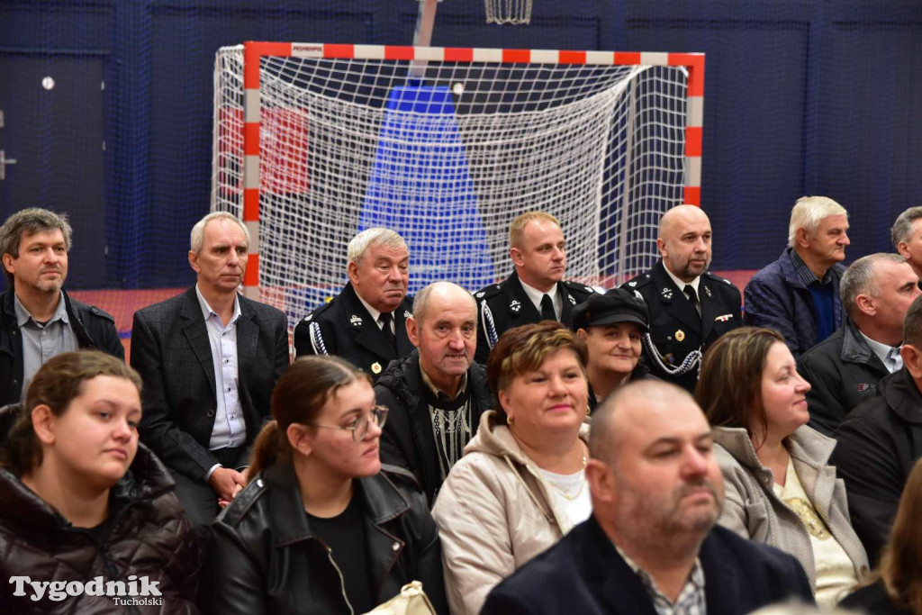 Lińsk: Uroczyście odebrano inwestycję przy Szkole Podstawowej