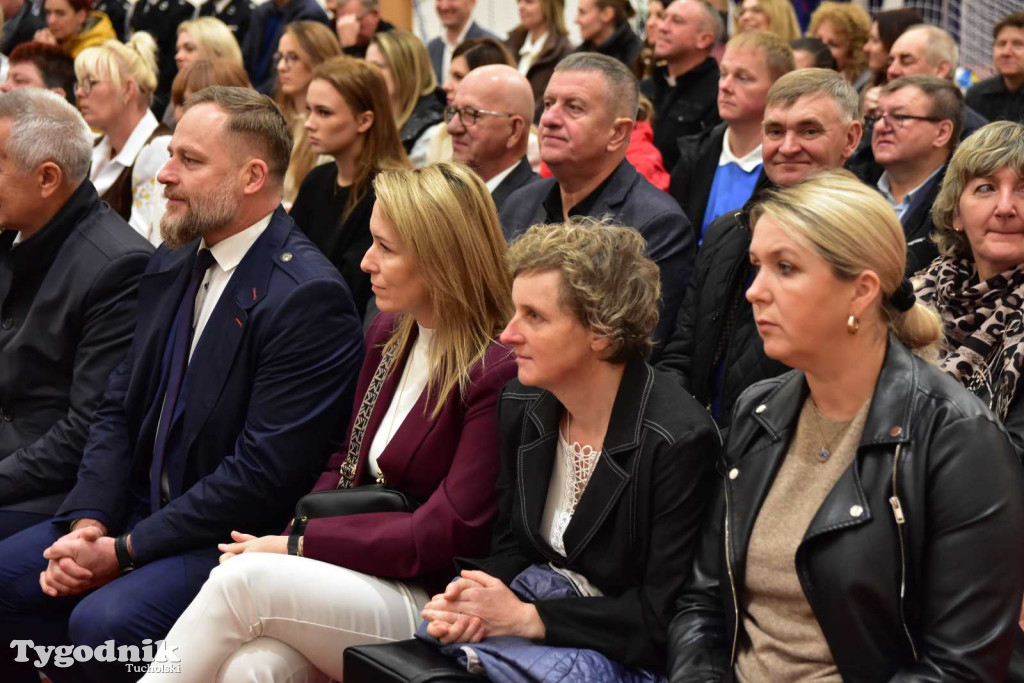 Lińsk: Uroczyście odebrano inwestycję przy Szkole Podstawowej