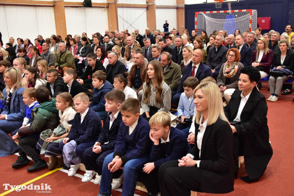 Lińsk: Uroczyście odebrano inwestycję przy Szkole Podstawowej