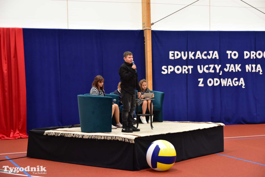 Lińsk: Uroczyście odebrano inwestycję przy Szkole Podstawowej